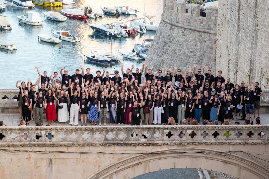 You are currently viewing “Zelena naranča” osvojila Dubrovnik i društvene mreže – Goranovci zahvalili pjesmom koja je postala viralna