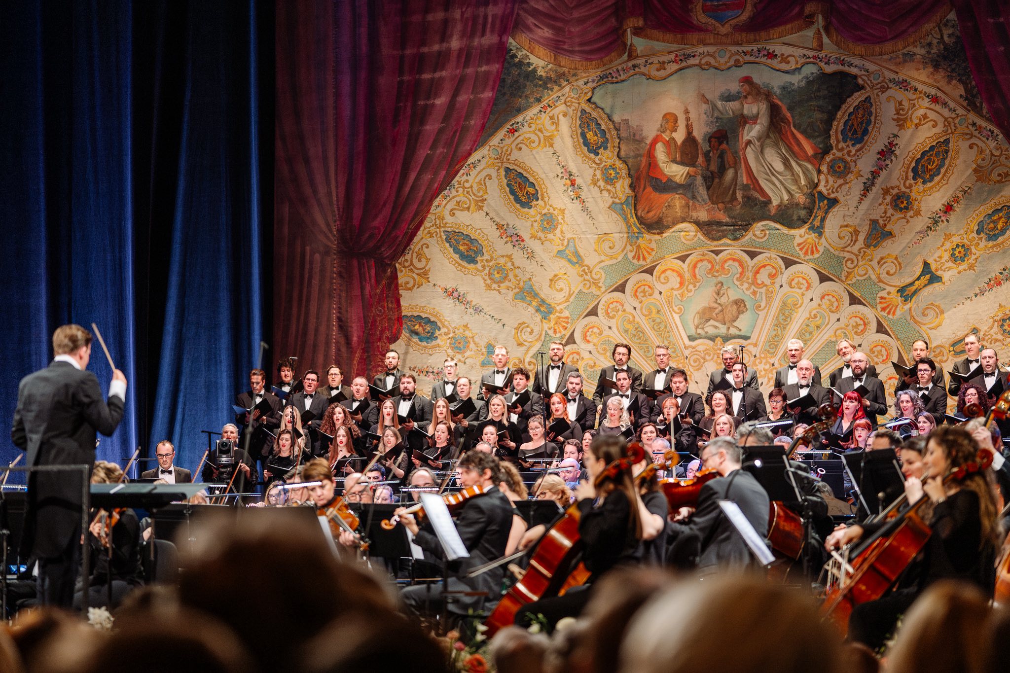 You are currently viewing Glazbeni te zove – Gala koncert uoči ponovnog otvorenja i 200. godišnjice Hrvatskog glazbenog zavoda